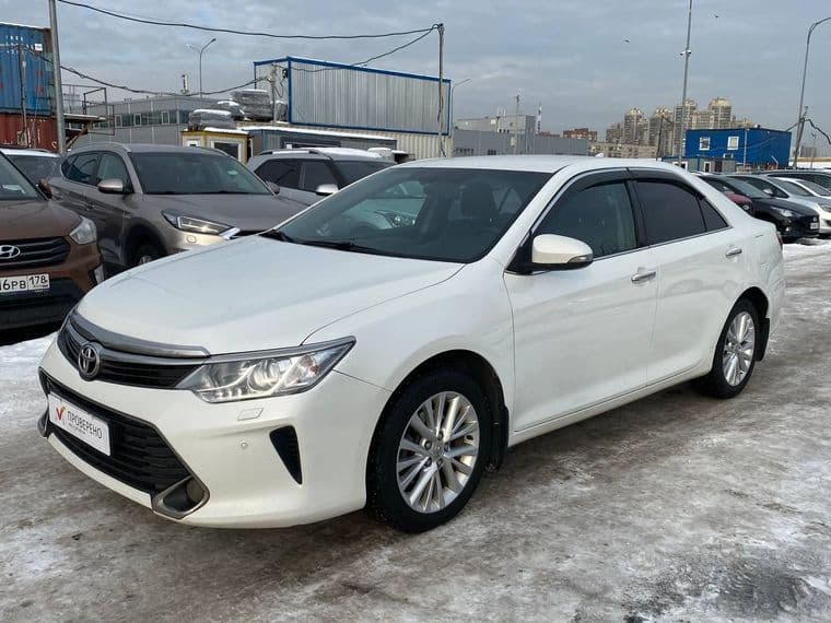 Toyota Camry, 2014
