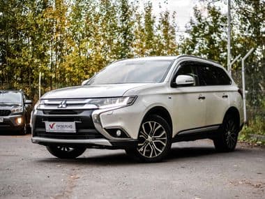 Mitsubishi Outlander 2015 года, 298 000 км - вид 1