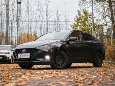 Hyundai Solaris 2020 года, 165 000 км - вид 1