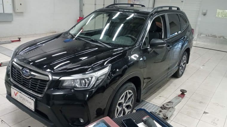Subaru Forester 2018 года, 73 100 км - вид 1