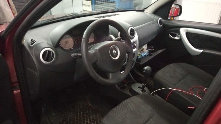 Renault Sandero, 2011 - вид 3