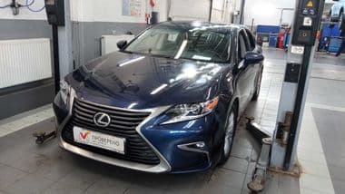 Lexus ES 2016 года, 100 385 км - вид 1