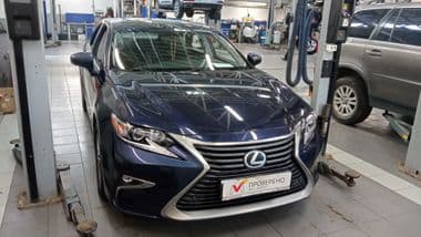 Lexus ES 2016 года, 100 385 км - вид 2