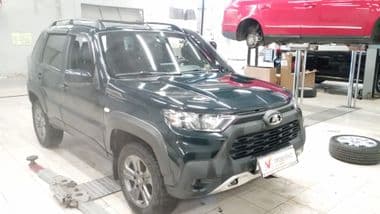 ВАЗ (LADA) Niva Travel 2023 года, 37 350 км - вид 1