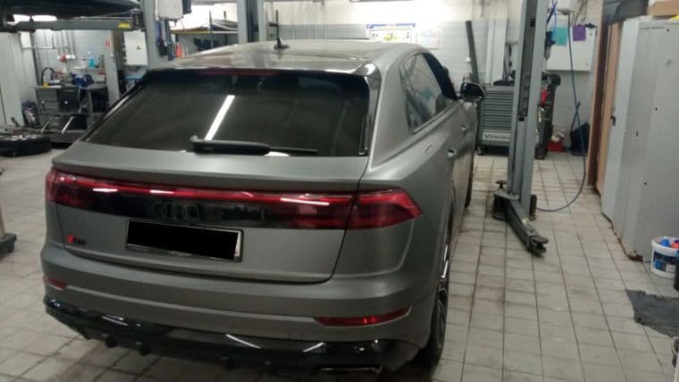 Audi Q8, 2023 - вид 2