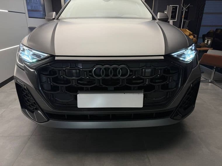 Audi Q8, 2023 - вид 1