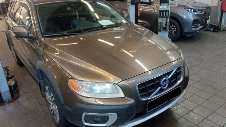 Volvo XC70 2011 года, 296 344 км - вид 2