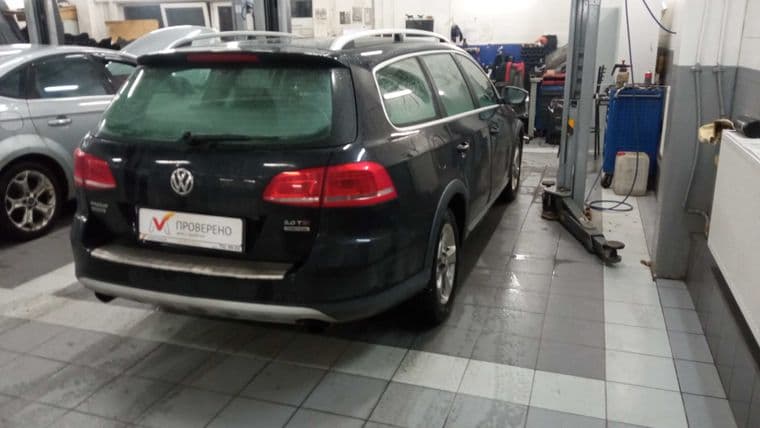 Volkswagen Passat, 2012 - вид 2