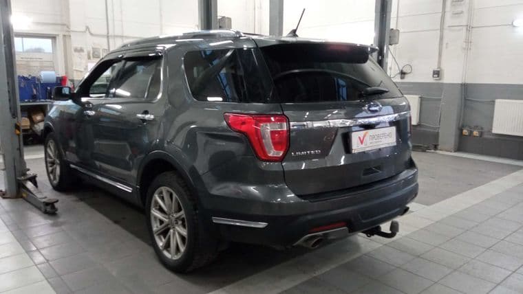 Ford Explorer, 2018 - вид 3