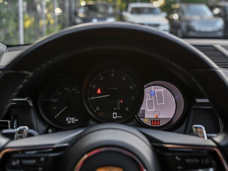 Porsche Macan, 2023 - вид 4