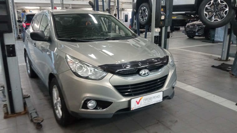 Hyundai ix35, 2010 - вид 2