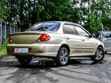 KIA Spectra 2007 года, 265 000 км - вид 2