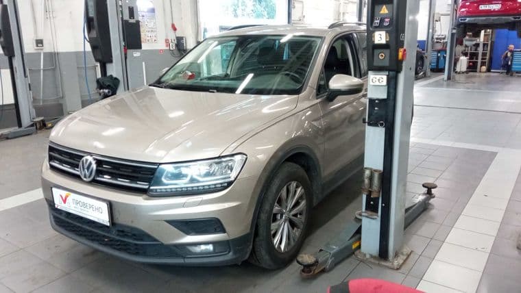Volkswagen Tiguan, 2020