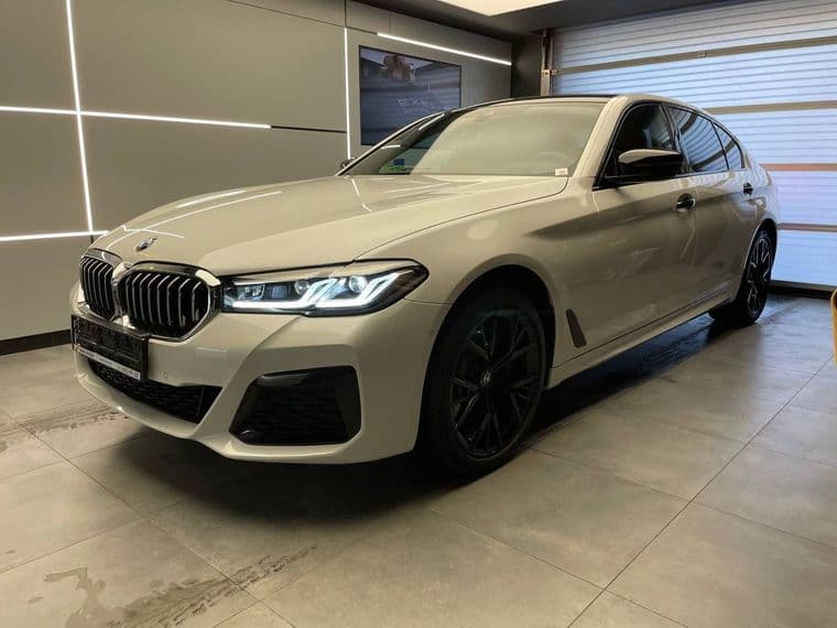 BMW 5 серия 2023 года, 22 000 км - вид 1