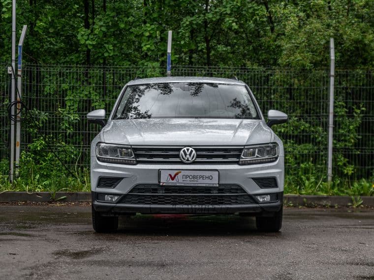 Volkswagen Tiguan, 2020 - вид 2