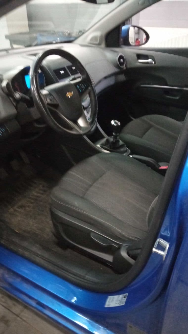 Chevrolet Aveo, 2013 - вид 4