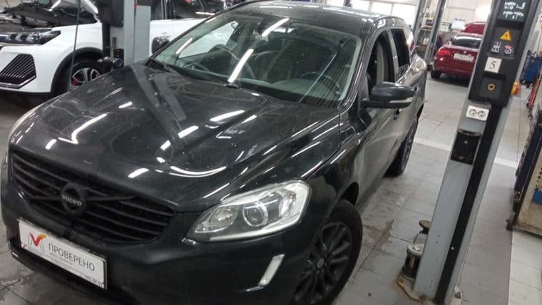 Volvo XC60 2014 года, 163 973 км - вид 1