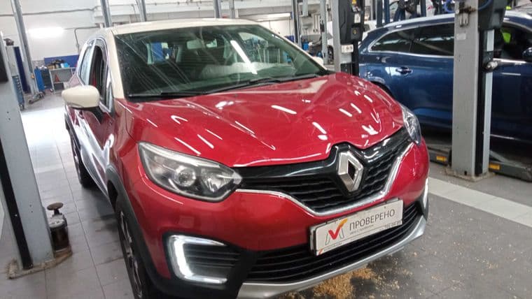 Renault Kaptur 2018 года, 63 341 км - вид 2