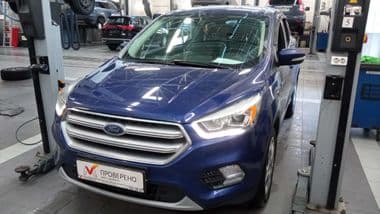 Ford Kuga 2017 года, 127 186 км - вид 1