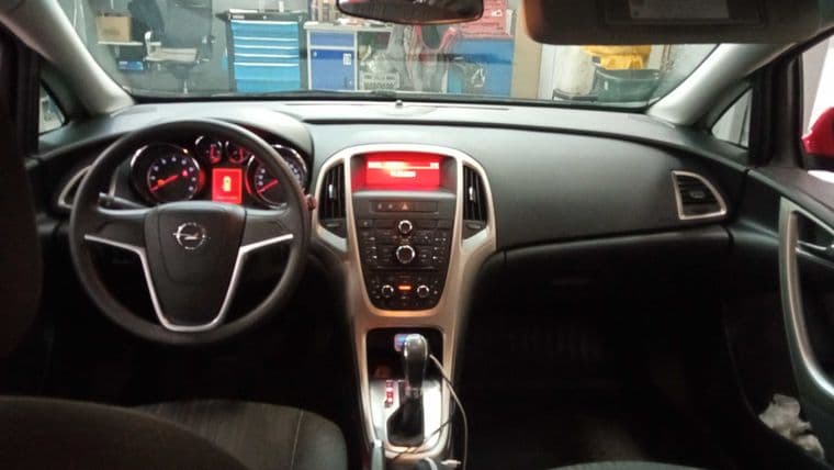 Opel Astra, 2011 - вид 4