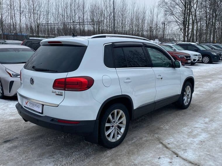 Volkswagen Tiguan, 2015 - вид 3