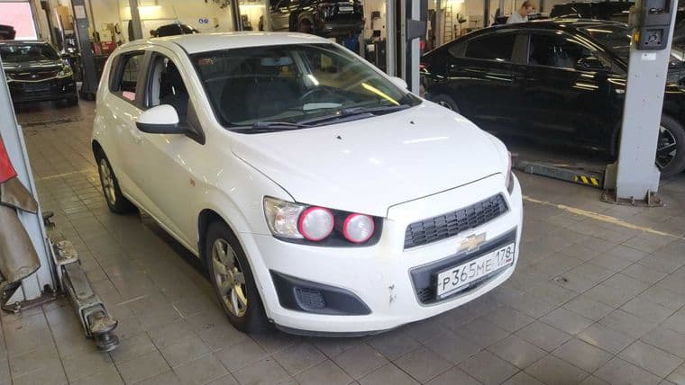 Chevrolet Aveo 2013 года, 203 588 км - вид 2
