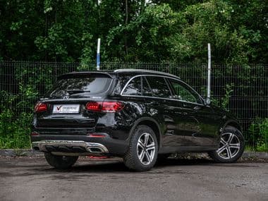 Mercedes-Benz GLC-класс 2021 года, 68 374 км - вид 2