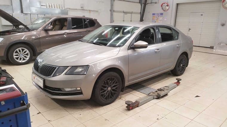 Skoda Octavia 2017 года, 152 500 км - вид 1