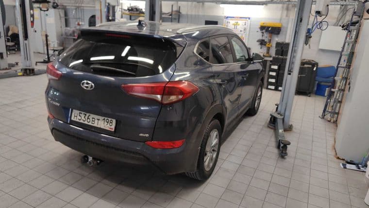 Hyundai Tucson 2016 года, 180 828 км - вид 2