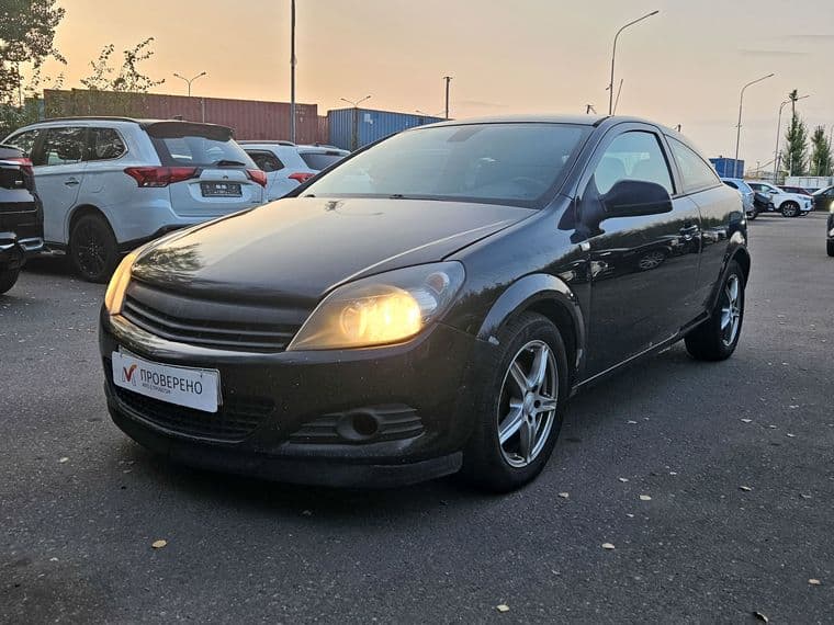 Opel Astra GTC, 2010