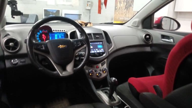 Chevrolet Aveo, 2014 - вид 4