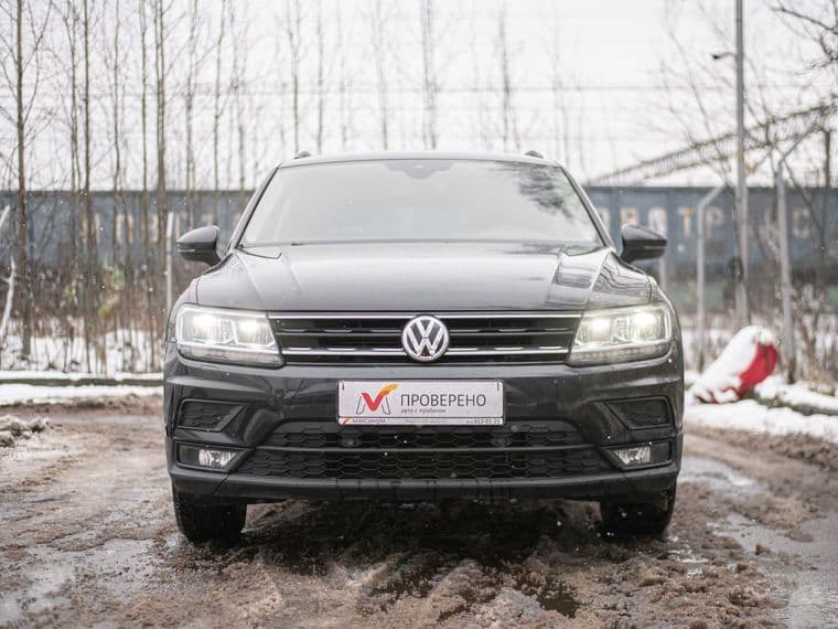 Volkswagen Tiguan, 2020 - вид 2