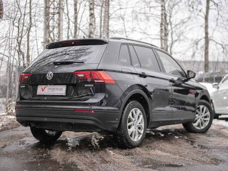 Volkswagen Tiguan, 2020 - вид 1