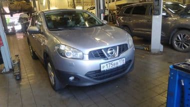 Nissan Qashqai 2013 года, 171 822 км - вид 2