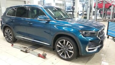 Geely Monjaro 2023 года, 35 806 км - вид 2