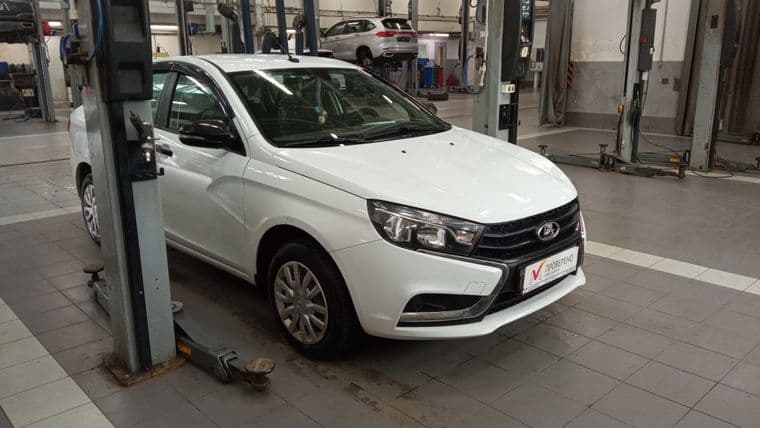 ВАЗ (LADA) Vesta 2020 года, 102 912 км - вид 2