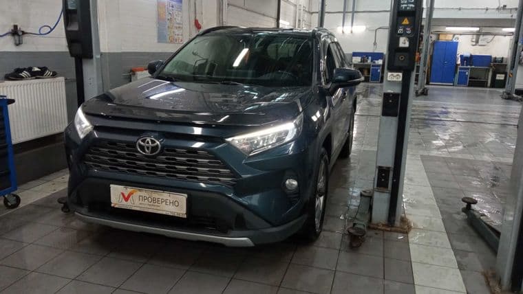 Toyota RAV4, 2020