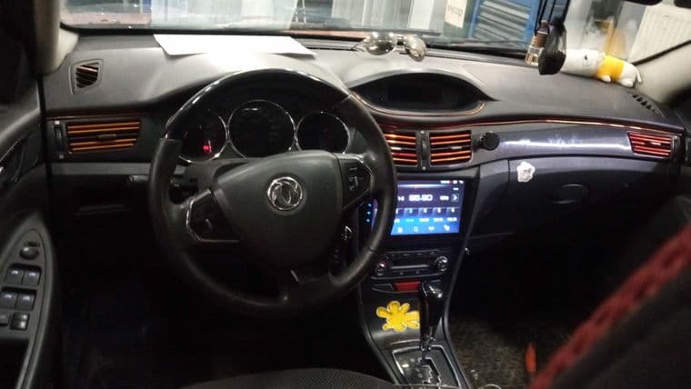 Dongfeng H30 Cross, 2016 - вид 4