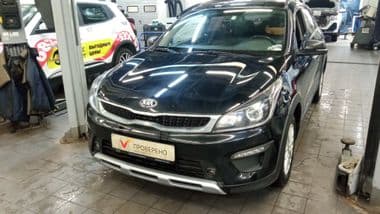KIA Rio X-Line 2019 года, 104 256 км - вид 1