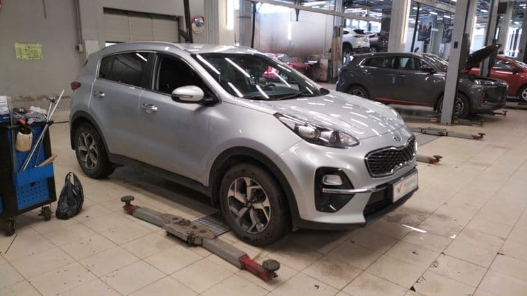 KIA Sportage 2019 года, 103 310 км - вид 2