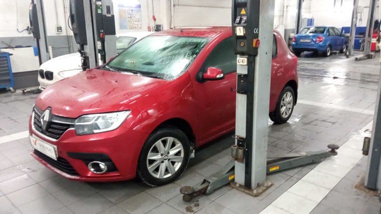 Renault Sandero 2021 года, 34 500 км - вид 1