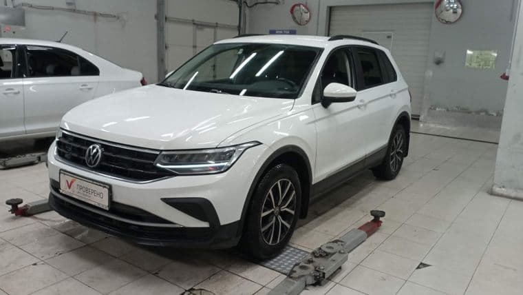 Volkswagen Tiguan, 2021