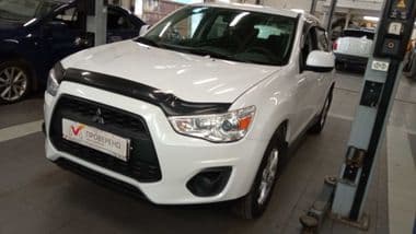 Mitsubishi ASX 2015 года, 89 489 км - вид 1