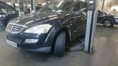SsangYong Kyron 2013 года, 204 437 км - вид 1