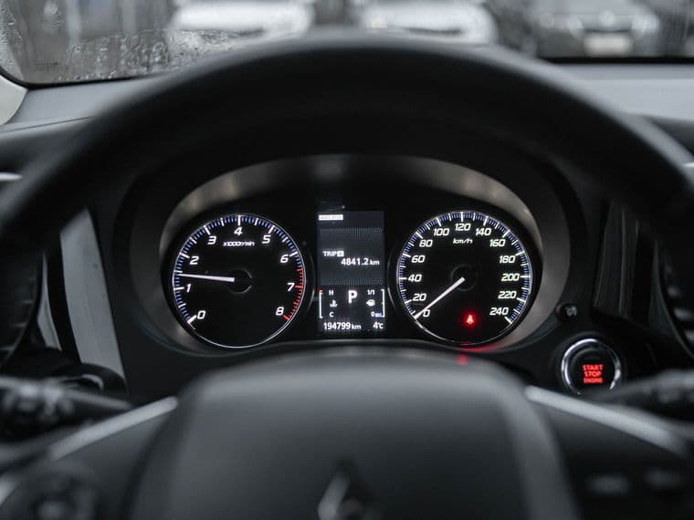 Mitsubishi Outlander, 2020 - вид 4