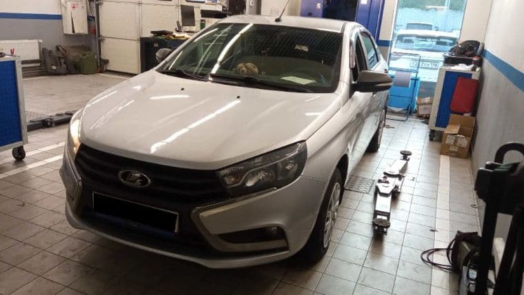 ВАЗ (LADA) Vesta, 2017