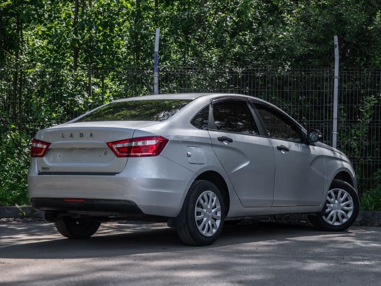 ВАЗ (LADA) Vesta 2017 года, 95 239 км - вид 2