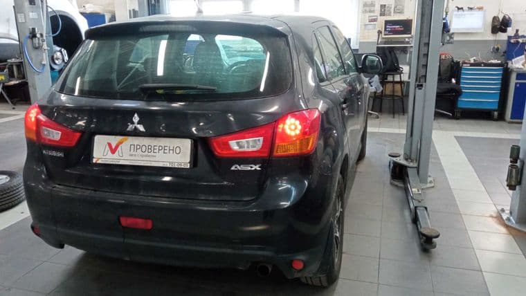 Mitsubishi ASX, 2013 - вид 2