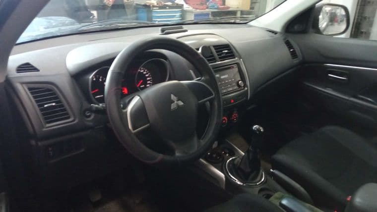 Mitsubishi ASX, 2013 - вид 4