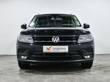 Volkswagen Tiguan 2020 года, 48 406 км - вид 2